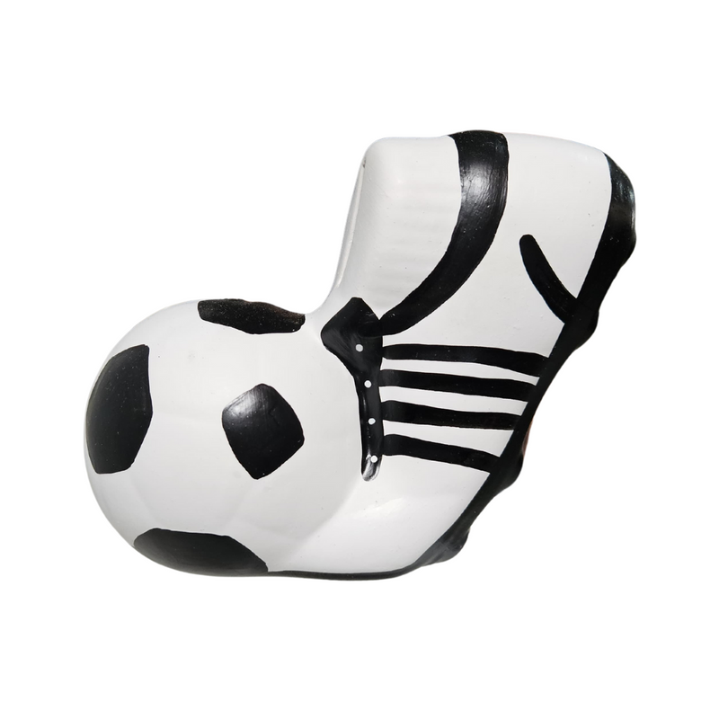 Chuteira Cofre Cerâmica 13x16cm